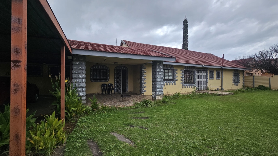 4 Bedroom Property for Sale in Dagbreek Free State